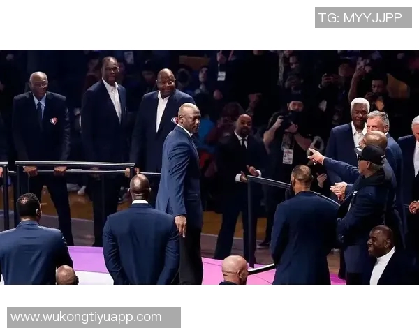 乔丹与詹姆斯谁才是真正的GOAT韦德在偶像与好友之间的尴尬选择